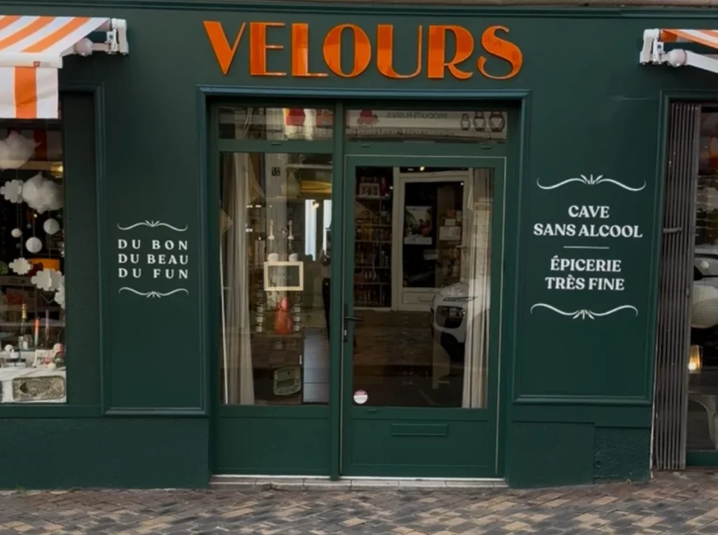 VELOURS