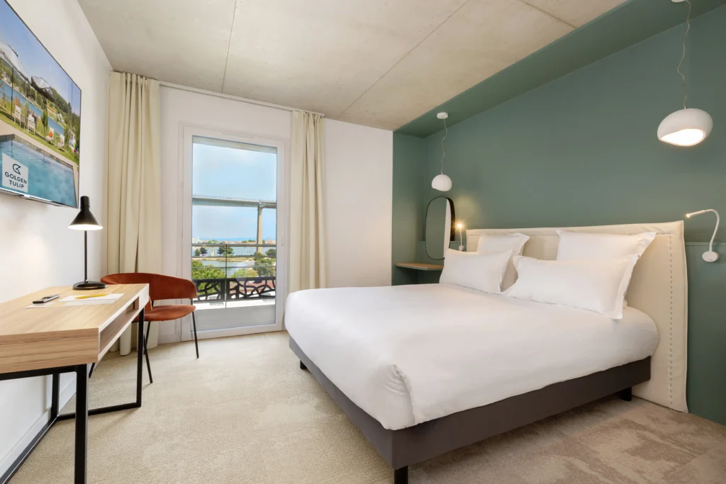 Golden Tulip Martigues