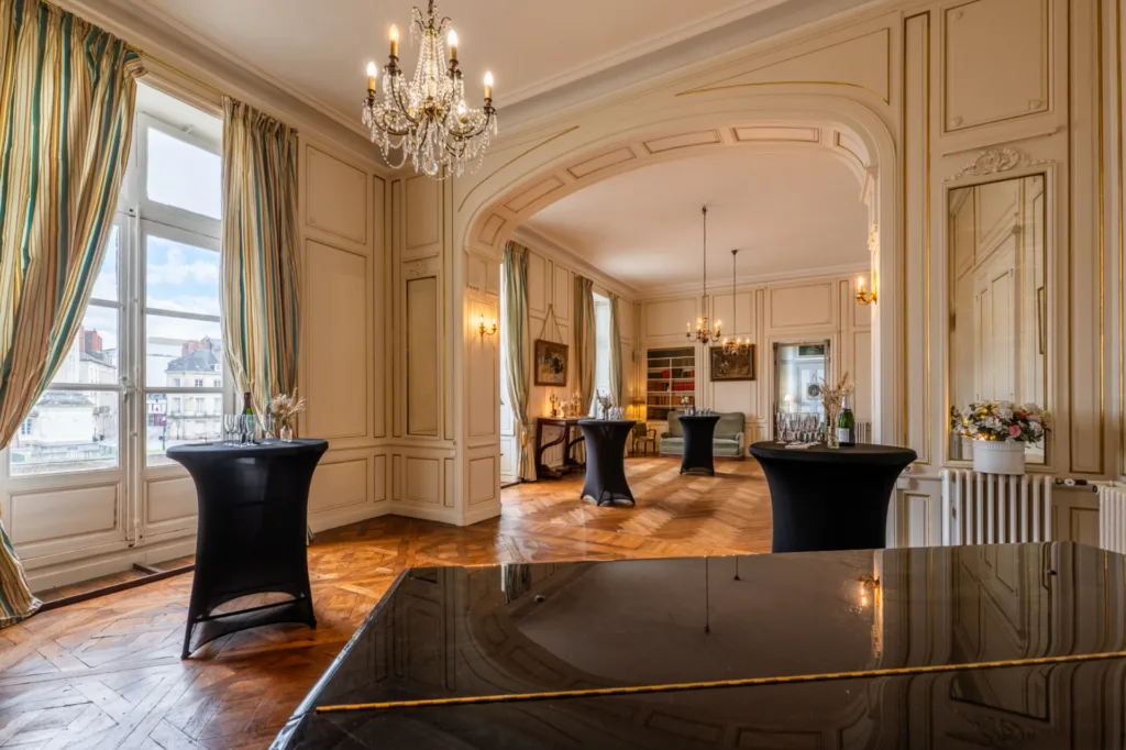 Salons de LA PLUME